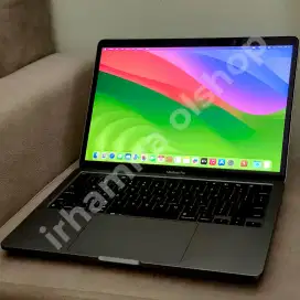Apple MacBook Pro M1 8GB 256GB 2021 ex iBox + Magic Mouse bonus HUB