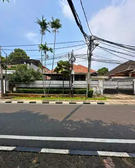 RUMAH MENTENG. LT.1522/LB.1000. SHM. 6BR. 6Bath. Harga 135 M