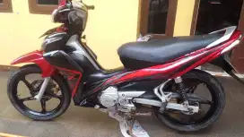 Jual motor Jupiter z cewe surat surat lengkap pajak mati 6 kali