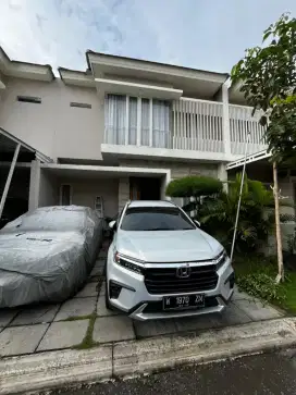 Rumah bagus Semi Furnish kahuripan nirwana 2 lantai