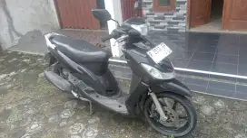 Di jual Yamaha Mio. Pajak jalan kondisi motor aman kelistrikan nyala