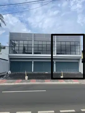 Ruko baru siap pakai lokasi strategis pinggir jalan utama.Pndk Kelapa
