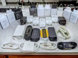 Charger dan USB Cabutan / Copotan Handphone Original 100%