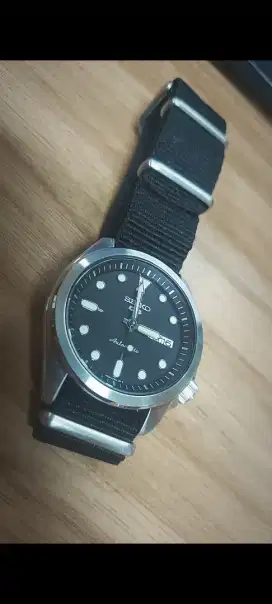 Jam Tangan Seiko Srepe67k1