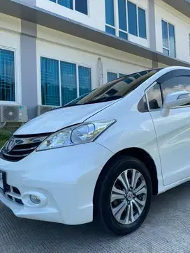 HONDA FREED E/AT PSD 2013