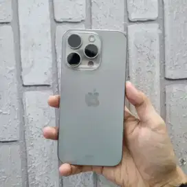 iPhone 15 Pro 128 GB

Warna Natural Titanium