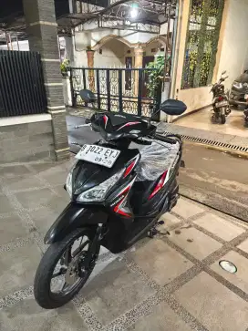 Bissmillah dijual motor Honda Vario Agnes 2014 istimewa