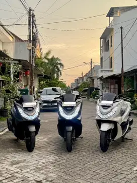 PCX ABS KM 300 KILO TH 2024 Good Condition Like New