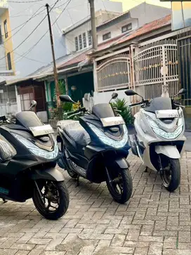 PCX ABS KM 300 KILO TH 2024 Good Condition Like New