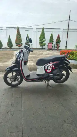 Jual honda scoopy tahun 2017