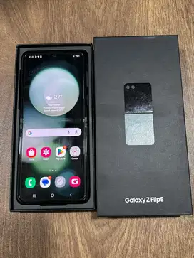 Samsung Z Flip 5 8/512GB Sein Fullset Nominus