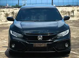 GASKAN! Honda Civic HB Turbo 2018 — KM Rendah, Velg Racing, Full Gaya!