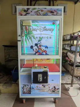 Mesin capit boneka mulus