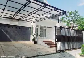 Rumah Dengan Interior Yg Cantik Di Bintaro Jaya Sektor 9