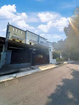 Dijual rumah Bendungan hilir, lokasi premium, Siap huni