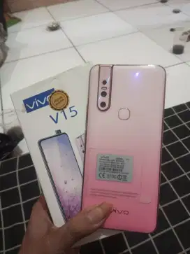 Vivo V15 ram 8/256gb