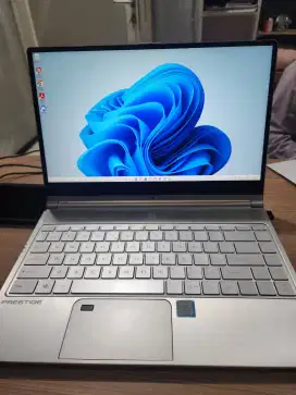Laptop MSI I5, SSD 512, Ram 8