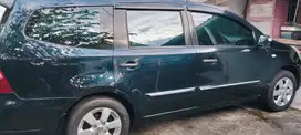 Nissan Grand livina 2010 Bensin