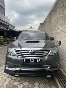 Toyota Fortuner 2.7 AT 2008
