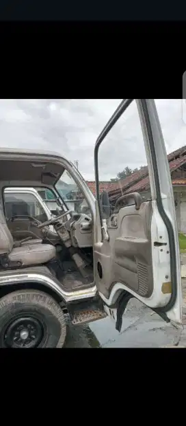 Engkel elf box nhr siap pakai