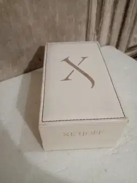 Box parfum XERJOFF 17 dgn buku