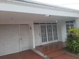 Dikontrakan /Disewakan Rumah di Jl Dadali Kota Bogor