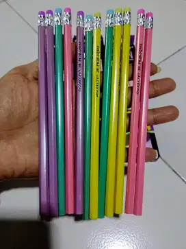 Pensil sekolah warna warani neon