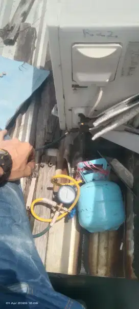 JASA SERVICE AC PANGGILAN BONGKAR PSANG AC KULKAS DAN LAIN NYA