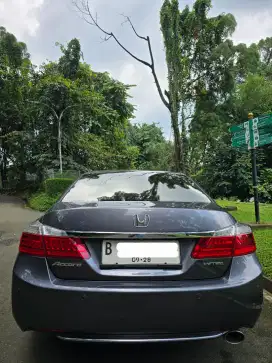 Honda Accord 2013 Bensin