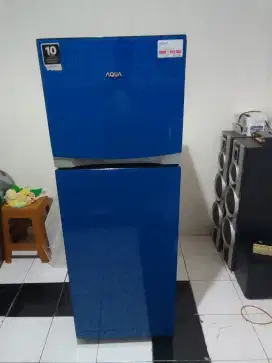 Kulkas Aqua inverter di jamin siap pakai mesin asli