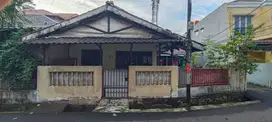 Dijual Tanah dan Rumah, Luas 350 m2, Harga Nego, tanpa perantara, BU