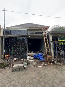 Rumah Proses Pembangunan Di Jalan Kaliurang Km 13