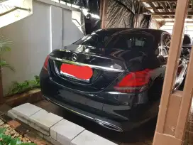 Mercedes-benz c180 masih warranty sampai 2027