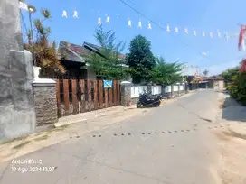 RUMAH SIAP HUNI DEKAT TRANSMART WAY HALIM