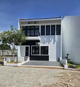 RUMAH MEWAH 2 LANTAI LAHAN LUAS HARGA TERJANGKAU DI SUDIANG MAKASSAR