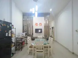 Ruko di Komplek Istana Prima 2