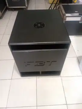 Speaker subwoofer aktif 15in