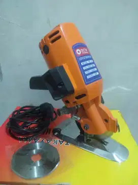 Mesin Potong Kain

OCTA TAKAYAMA RS-100