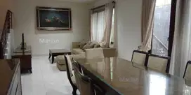 Rumah fully furnished di Green Cove BSD