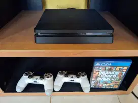 PS4 Slim 500GB Lengkap