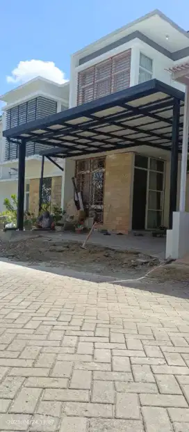 Kanopi talang dalam Baja ringan terpasang rapi