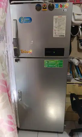 KULKAS LG 2 PINTU ( JUMBO )