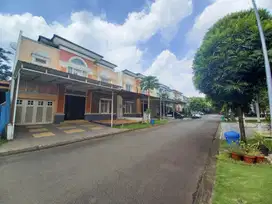 DIJUAL RUMAH MENAGGIO VILLAGE II LAGO DI GADING SERPONG