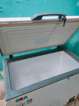 Jual frezzer bok 200 liter no minus murah