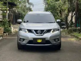 Nissan X-Trail 2.5 AT 2017 DP 3JT!!