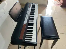 Piano KORG SP-250