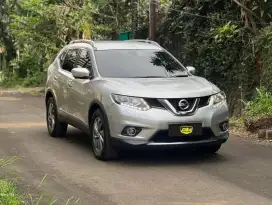 NISSAN XTRAIL 2.5 AT 2017 TERMURAH