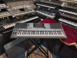 Keyboard Yamaha PSR S770