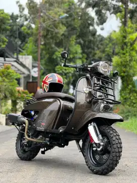 Scomadi adventure 200i 2024 ( royal alloy django technica gts sprint )