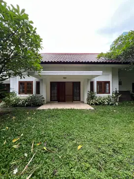 Rumah 1 Lantai Lokasi Premium Wijaya Kebayoran Baru Jakarta Selatan